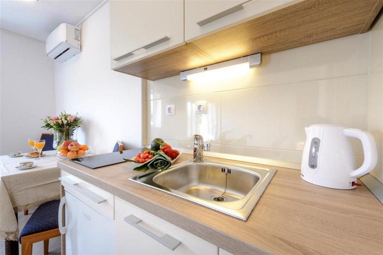 מולונאט Guest House Rooms Rose מראה חיצוני תמונה