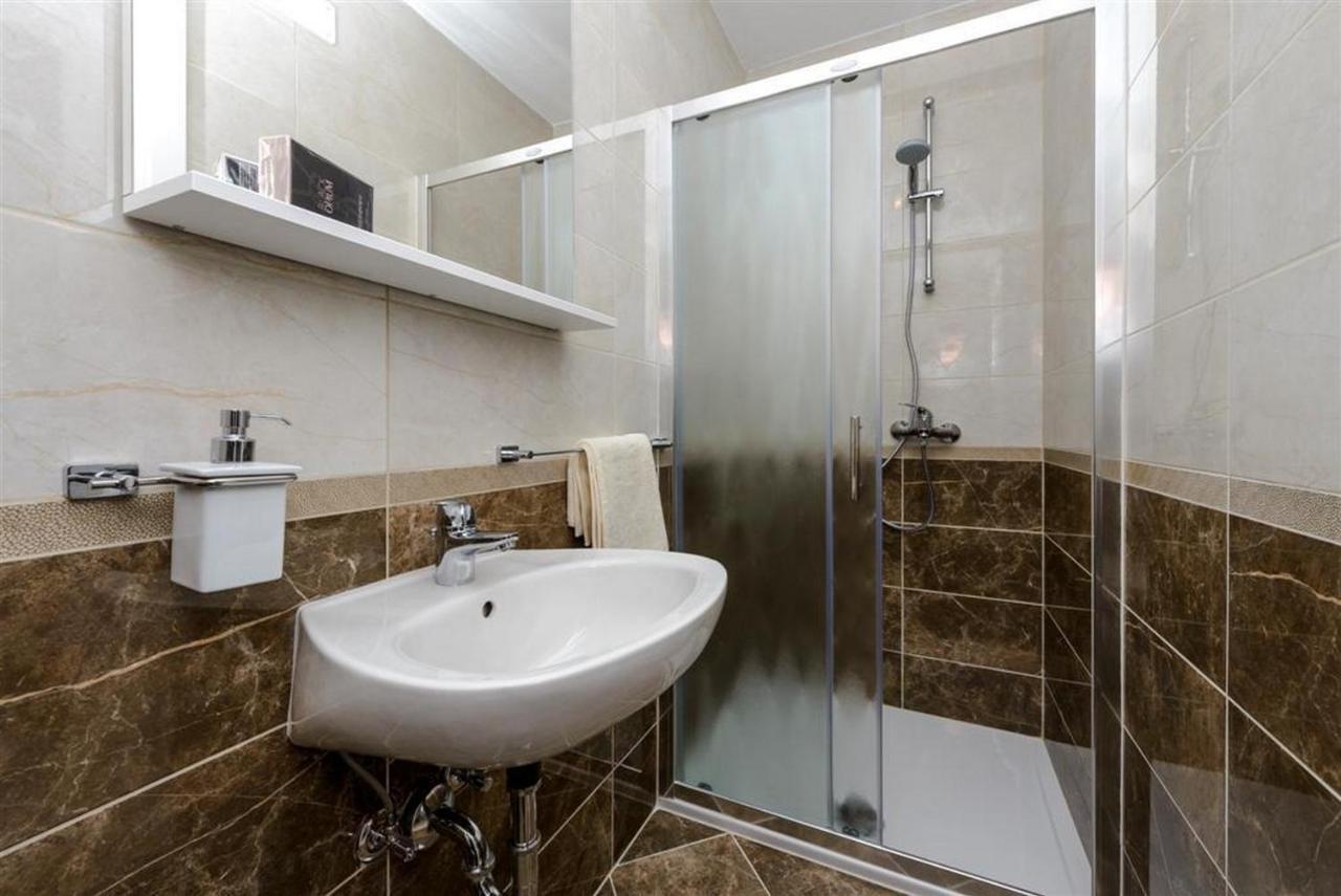 מולונאט Guest House Rooms Rose מראה חיצוני תמונה